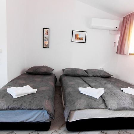 Adna & Amna Apartment Sarajevo Exteriör bild