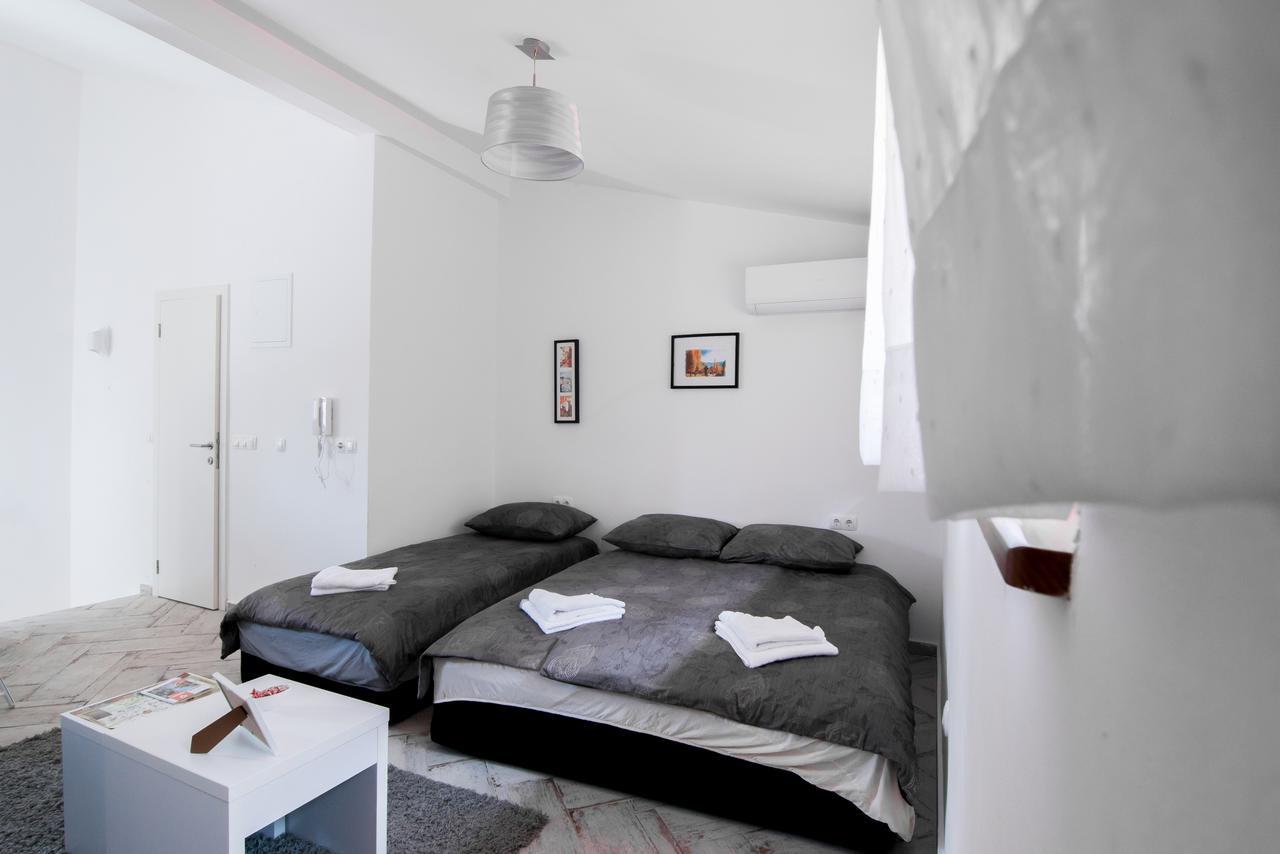 Adna & Amna Apartment Sarajevo Exteriör bild