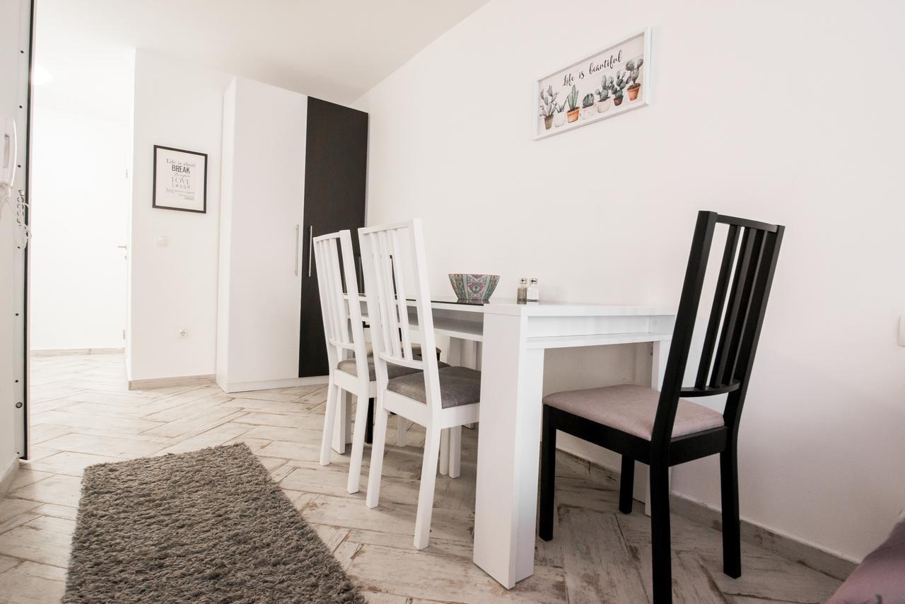 Adna & Amna Apartment Sarajevo Exteriör bild